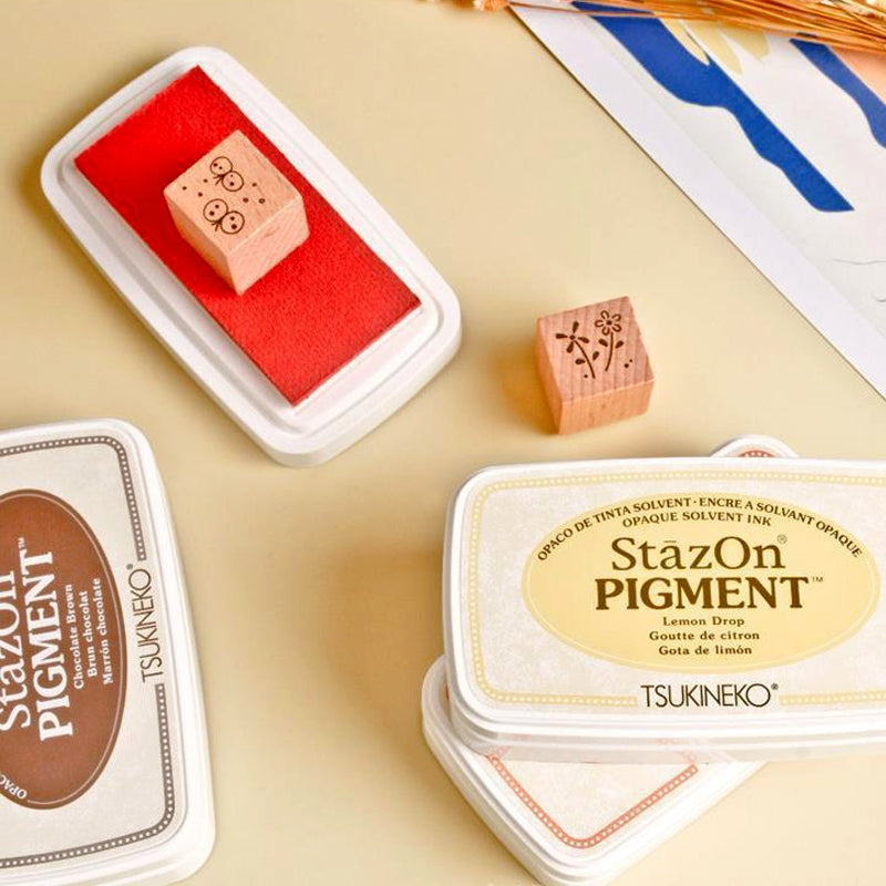 StazOn Quick Drying Pigment Ink Pad3