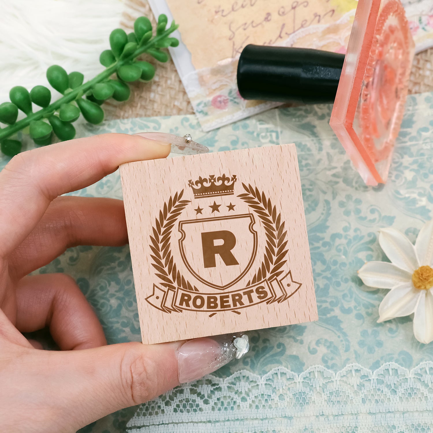 Tampon en Caoutchouc d'Armoiries Familiales Personnalisé (18 modèles) Custom-Family-Cres2