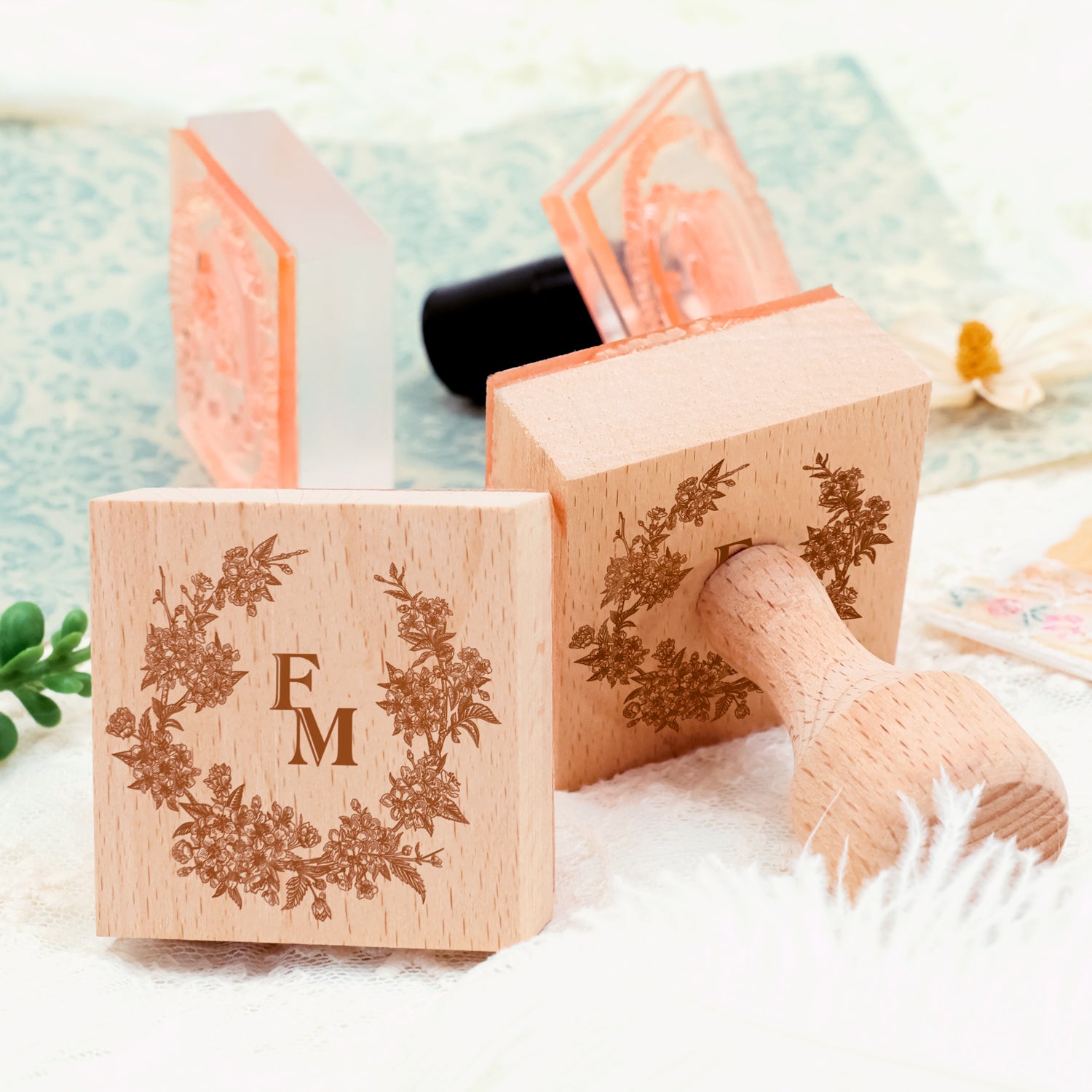 Tampon en Caoutchouc Monogramme de Mariage Botanique Personnalisé -SKU3 4