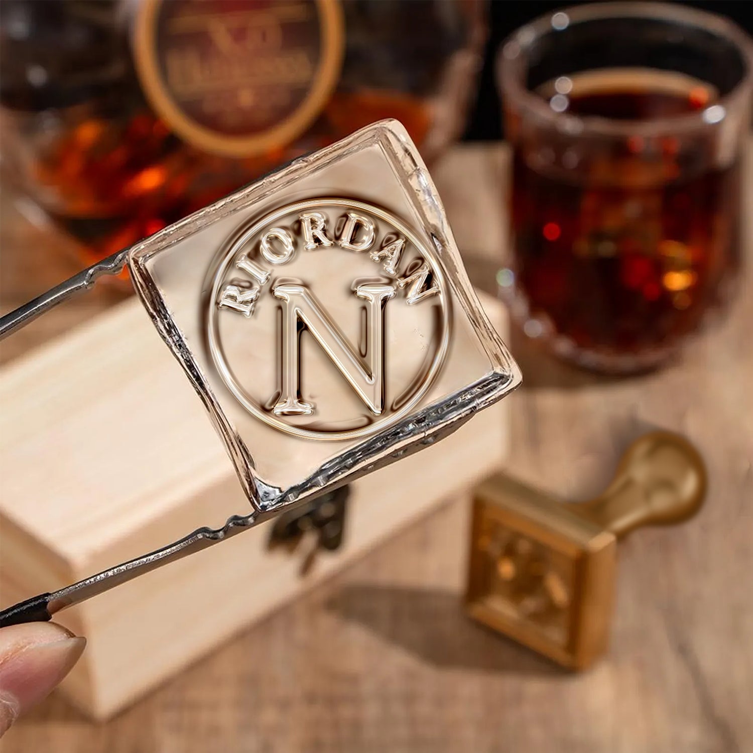 RIORDAN Circle Mark Single Monogram Brass Ice Stamp for Bartender & Planner1